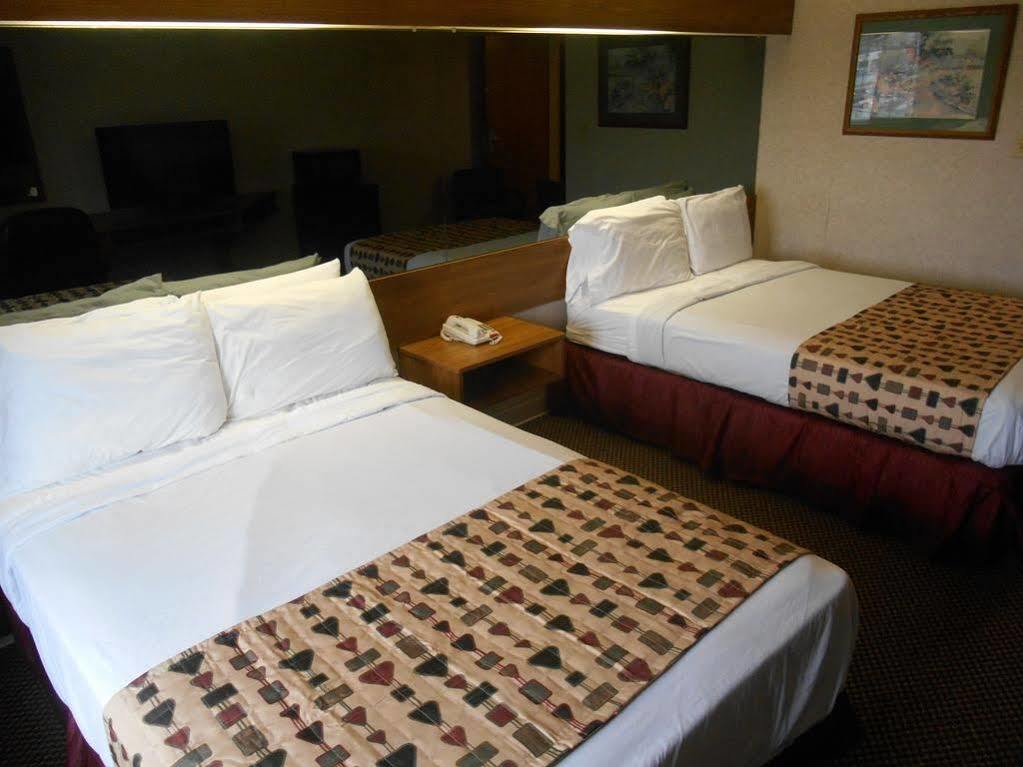 Guest Inn Pigeon Forge Eksteriør bilde